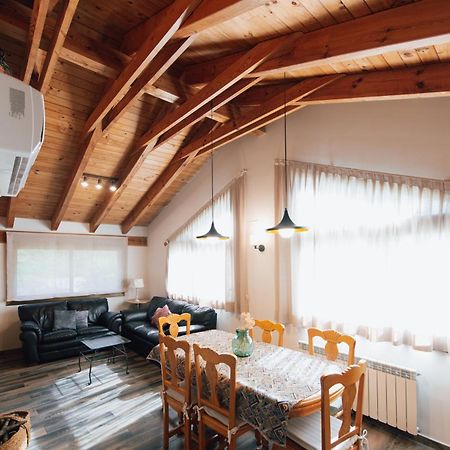 Lo Niu Apartment Ribera de Montardit ภายนอก รูปภาพ