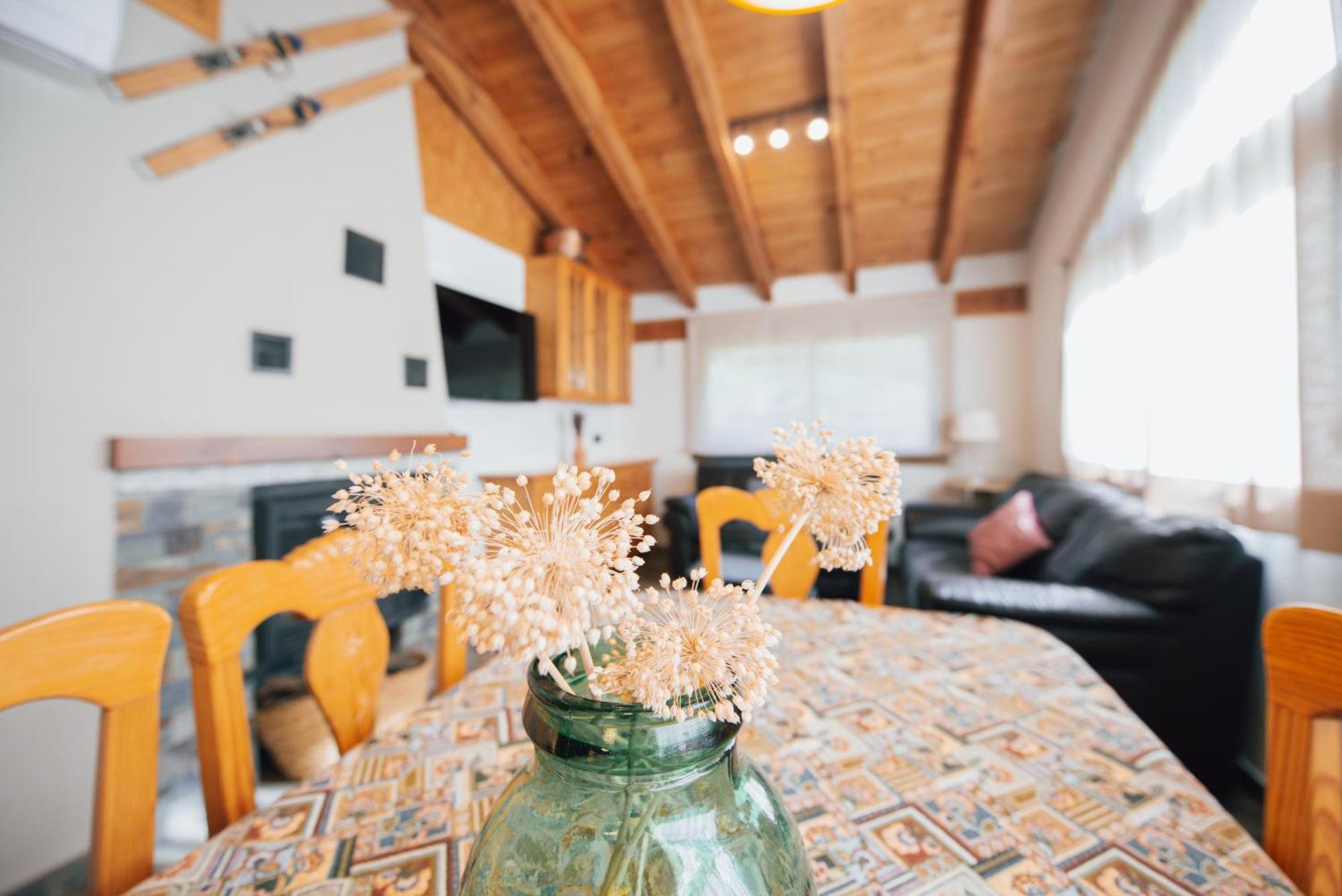 Lo Niu Apartment Ribera de Montardit ภายนอก รูปภาพ